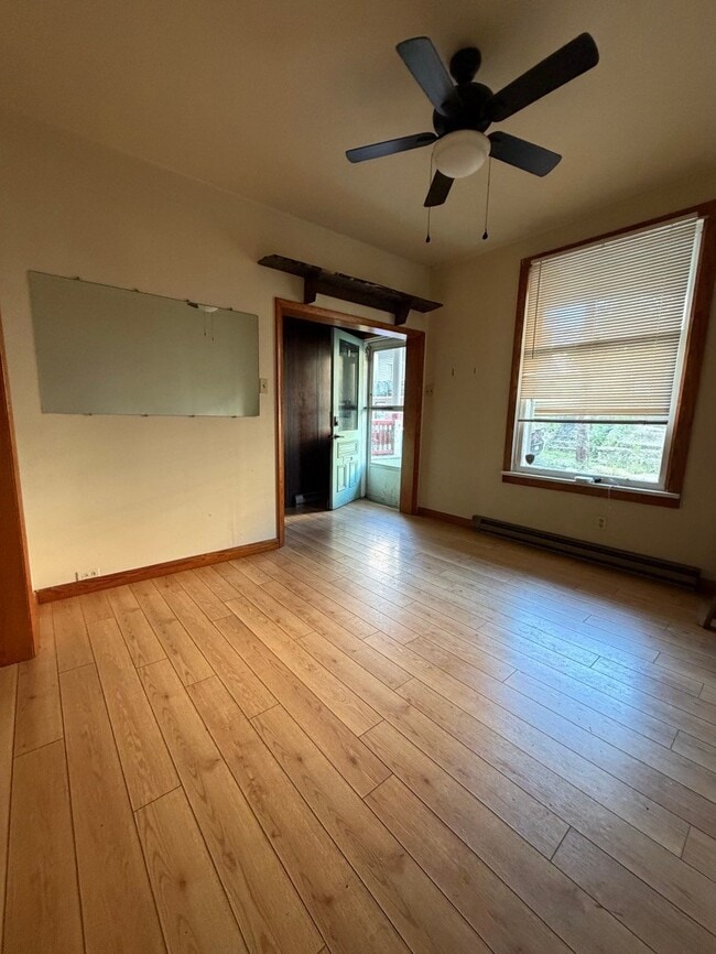 Photo - 214 N Vine St