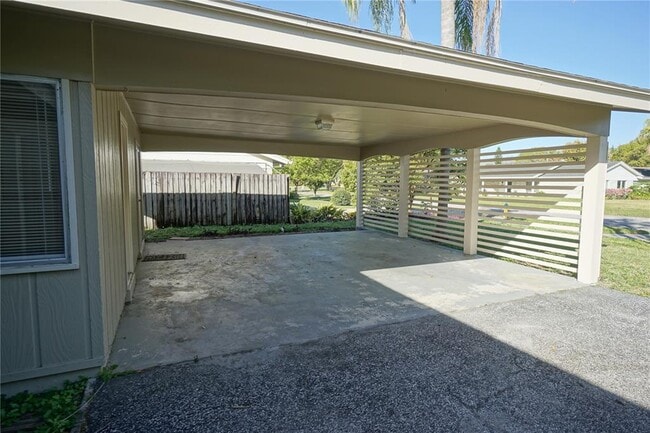 Photo - 10411 Butia Pl