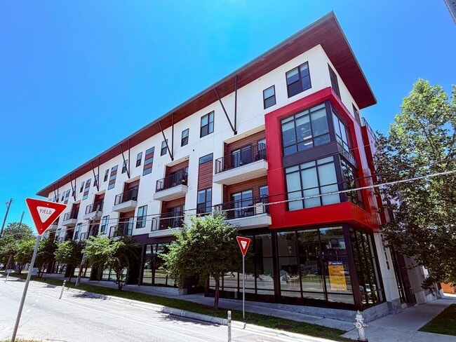 Photo - Stylish East Austin Condo with Modern Finishes, Open Living, and Luxury Primary Retreat Unit 308