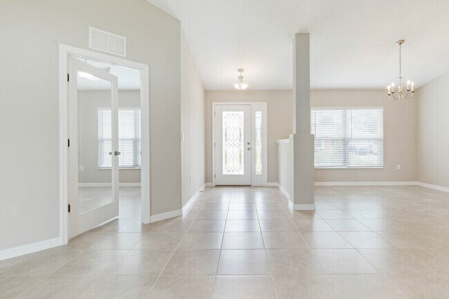 Photo - 25 Woodfield Dr