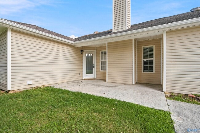 Photo - 2524 Clovis Rd SW