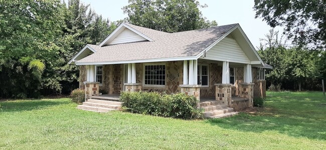 Photo - 5546 AR-36 House