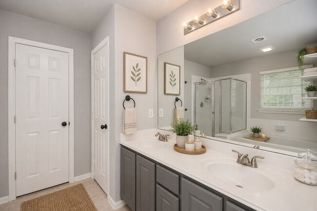 Photo - 2707 Millers Falls Ct