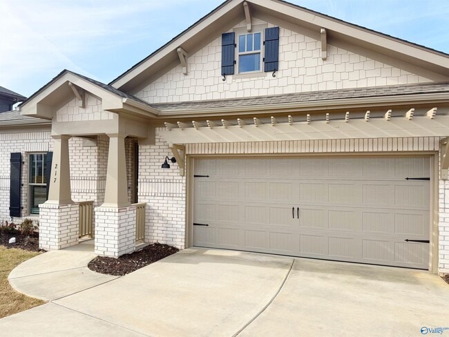 Photo - 217 Stockyard Cir