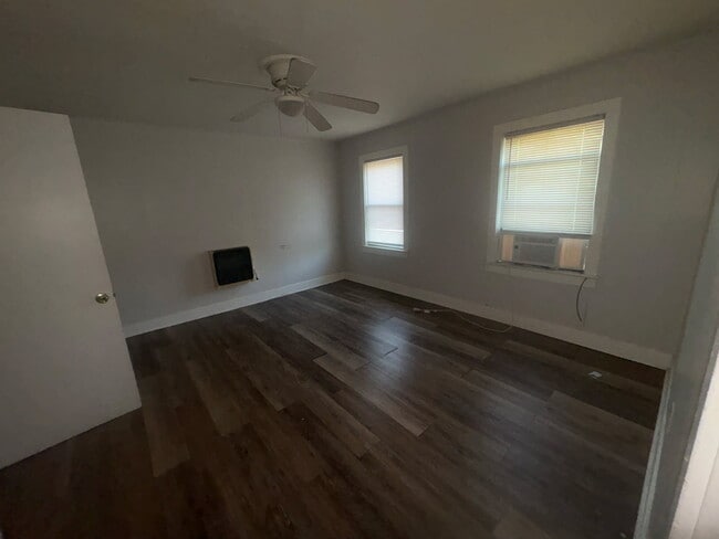 Building Photo - 626 Waterworks Rd Unit 1