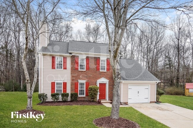 Photo - 7402 Claymont Dr