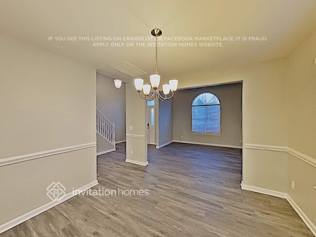 Photo - 474 Carlisle Dr