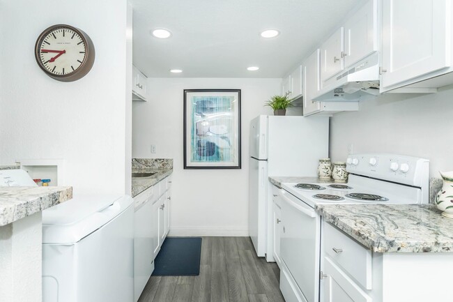 Shadow Ridge Apartment Homes