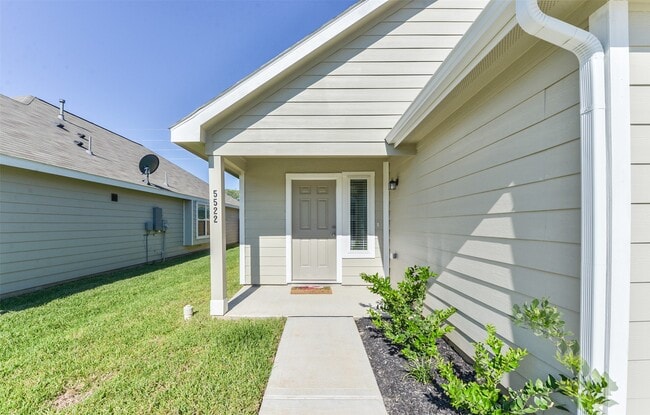 Photo - 5522 Briana Dee Dr