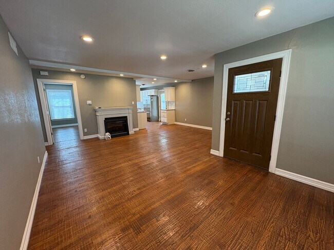 Photo - Adorable in Arlington