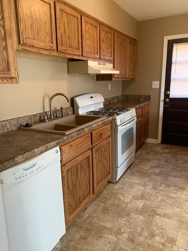 Photo - GREAT DUPLEX AVAILABLE NOW