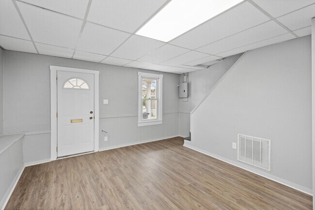 Photo - 450 Center St Unit 450 Center Street House