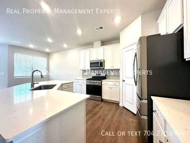 Photo - 13123 Cottage Crst Ln