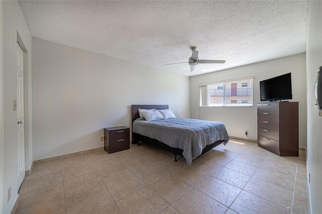 Photo - 701 Lori Dr Unit 205