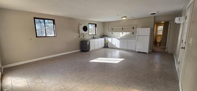 Photo - 20661 Monrovia Rd