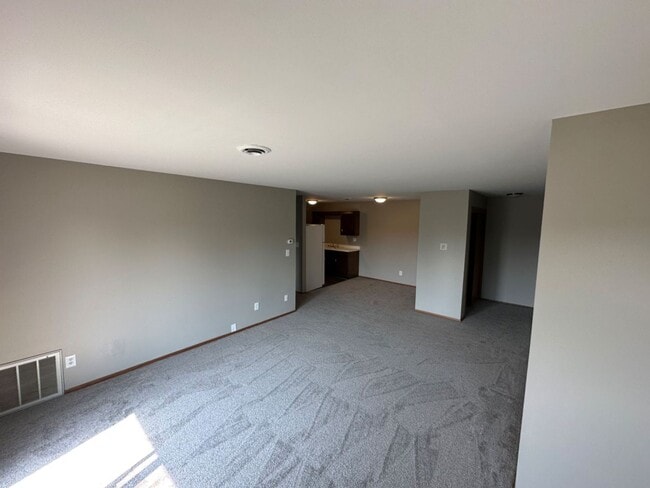 Building Photo - 6868-6870 Kathleen Court Rental