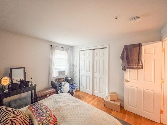 Photo - 18 Germain Ave Unit 3