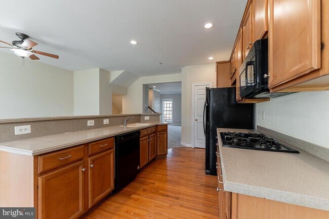 Photo - 3874 Carriage Hill Dr