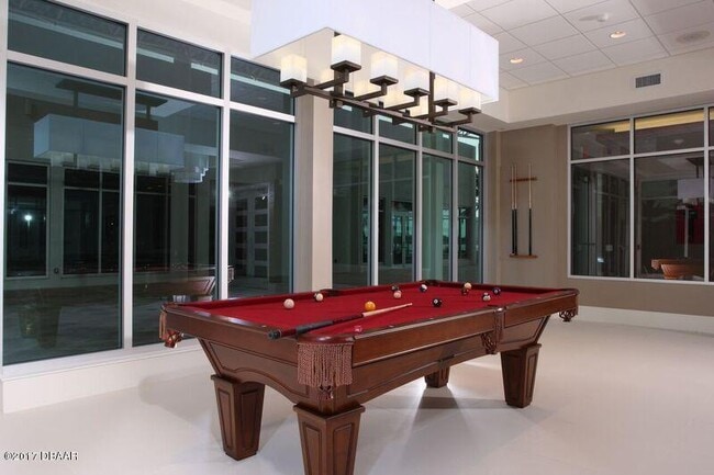 Photo - 231 Riverside Dr Unit 201