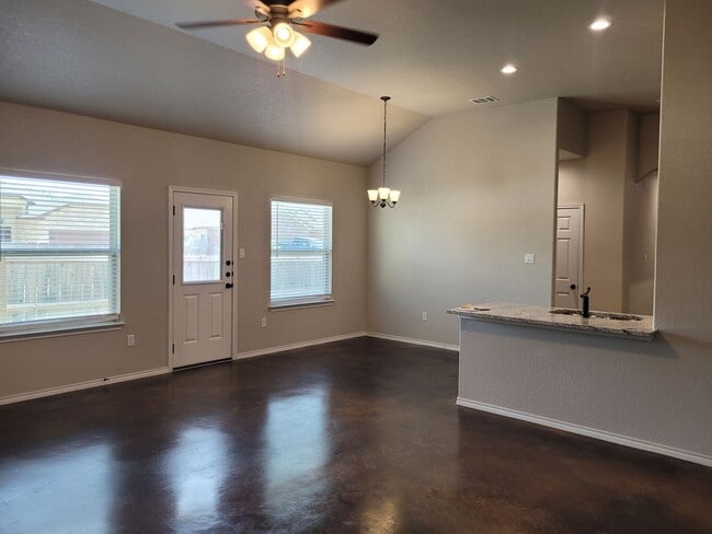 Photo - Luxury 3/2 Duplex in Seguin, Texas