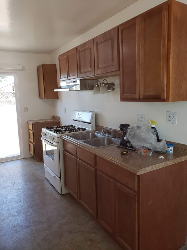 Photo - 5611 Newman St Unit A