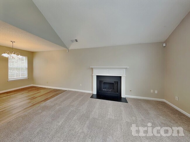 Photo - 6053 Crooked Creek Dr.