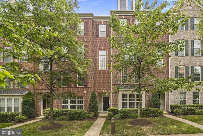 Building Photo - 2248 Margraf Cir