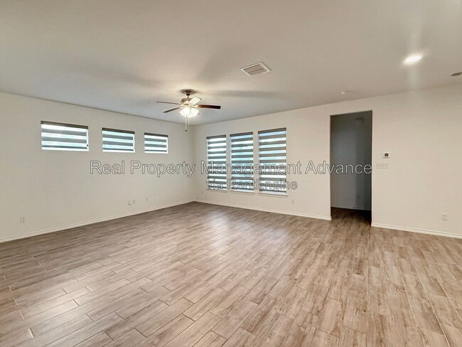 Photo - 8977 Eaton St