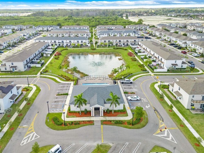 Photo - 809 SE 16th Ct