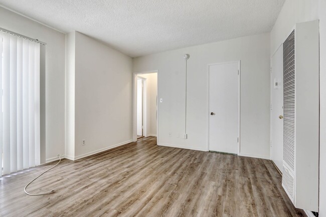 Photo - 1705 Purdue Ave Apartment Unit 12