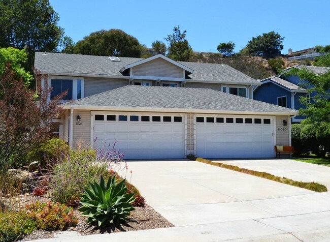 AMAZING Scripps Ranch Remodel! 4BR 3BA 2 S... - AMAZING Scripps Ranch Remodel! 4BR 3BA 2 S... Townhome