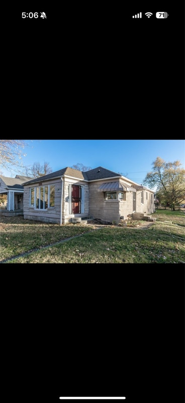 Photo - 1345 E 46th St House
