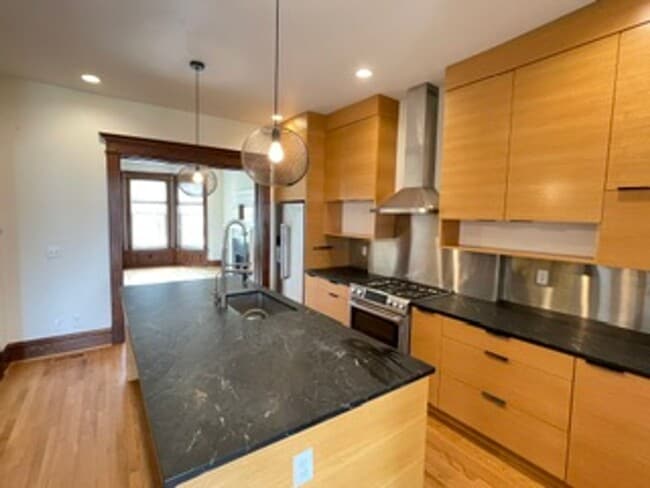 Photo - 5168 Enright Ave