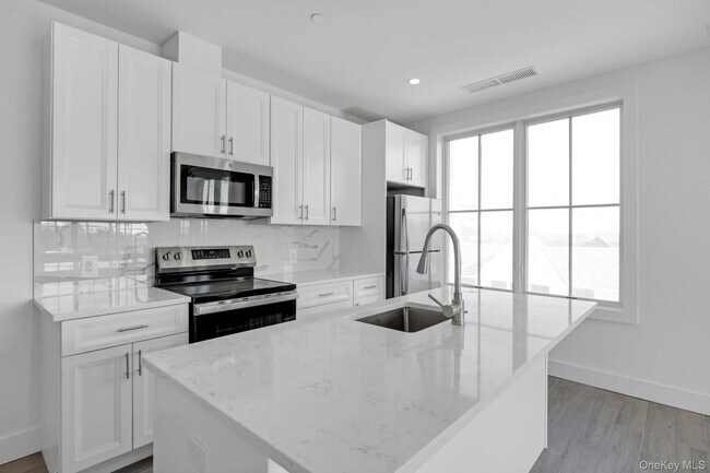 Photo - 291 Main St Unit 2B