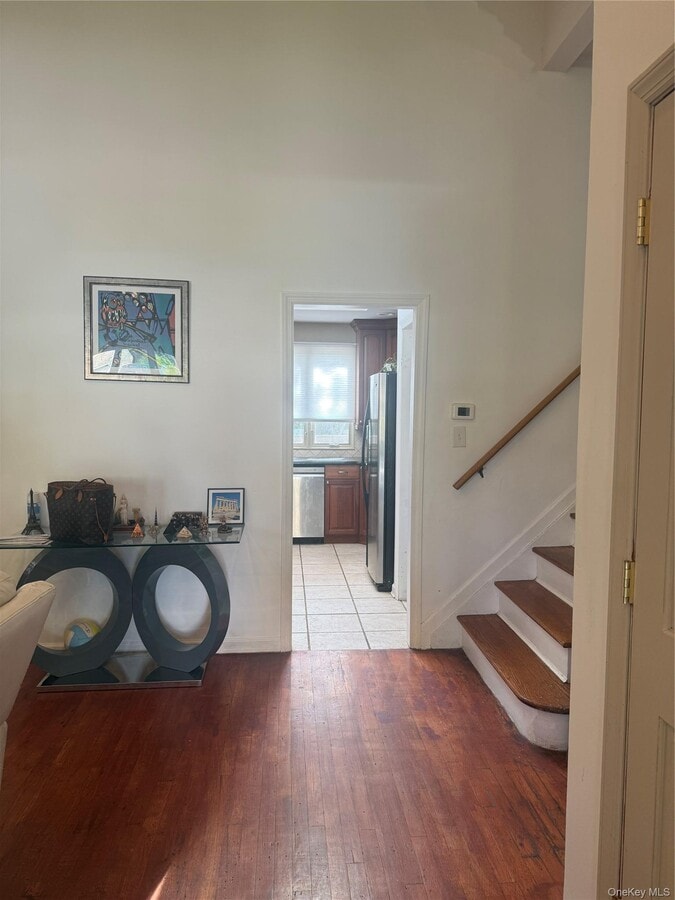 Photo - 11 Syosset Cir