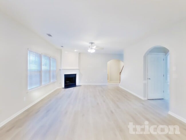 Photo - 18 Rockridge Dr