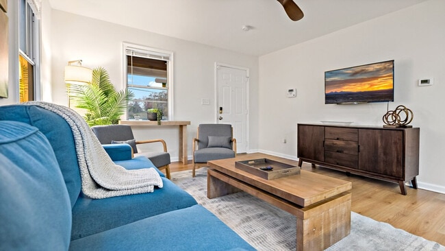 Building Photo - 5545 Davey St Unit ID1395377P