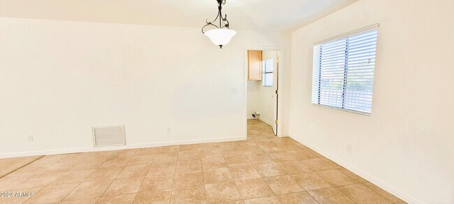 Photo - 220 S Paloma