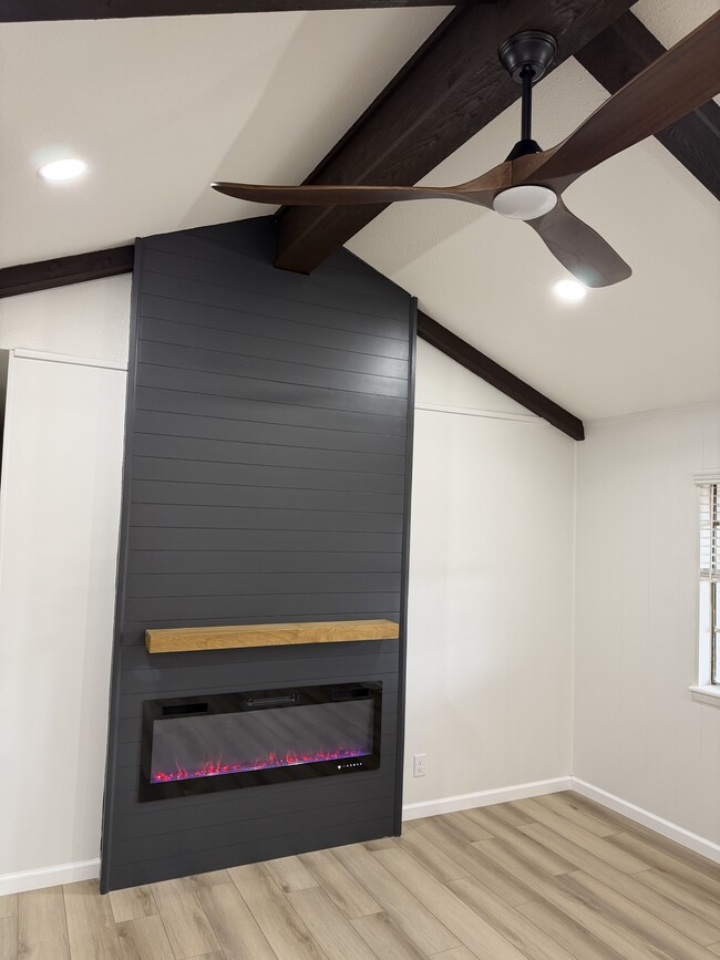 Photo - 6526 Forest Grove