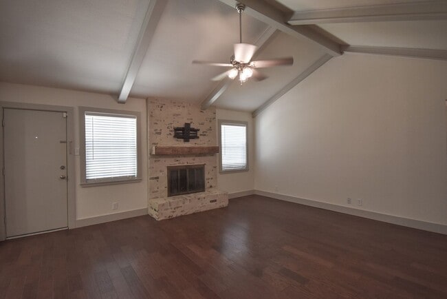 Photo - Lease Takeover Opportunity Available! 3 Be...