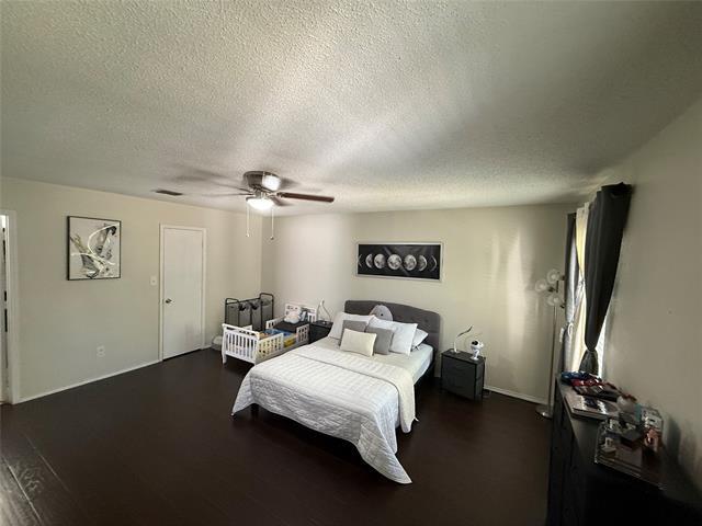 Photo - 3106 Legend Dr