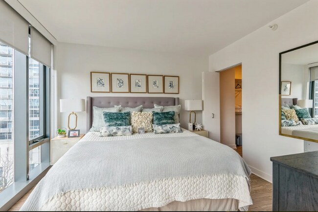 Photo - 1326 S Michigan Ave Unit 1311