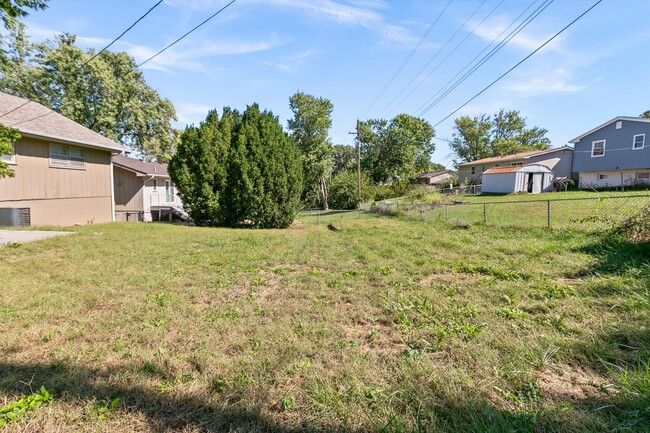 Photo - Stylish 3-Bed, 2-Bath Renovated Home with ...