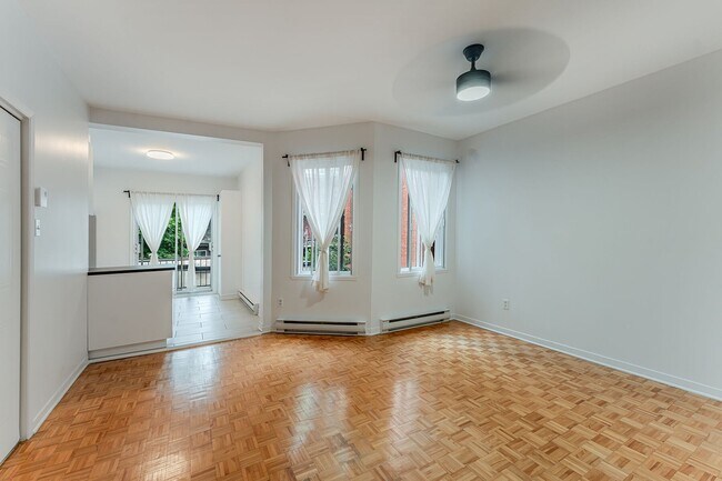 Photo - 253 Turgeon St