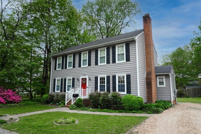 Photo - 2405 Kenmore Rd