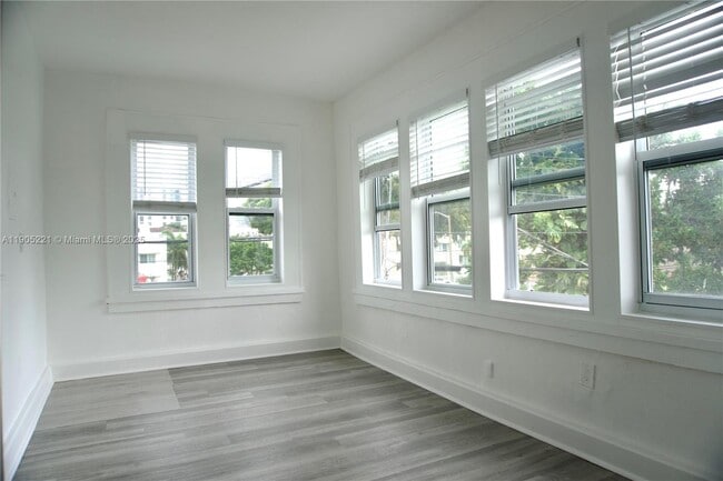 Photo - 501 SW 6th Ct Unit 218