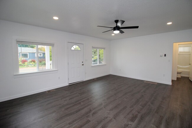 Photo - 7225 SE 65th Ave