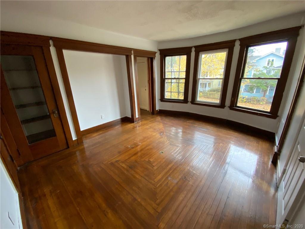 Photo - 271 Sherman Ave Unit 4