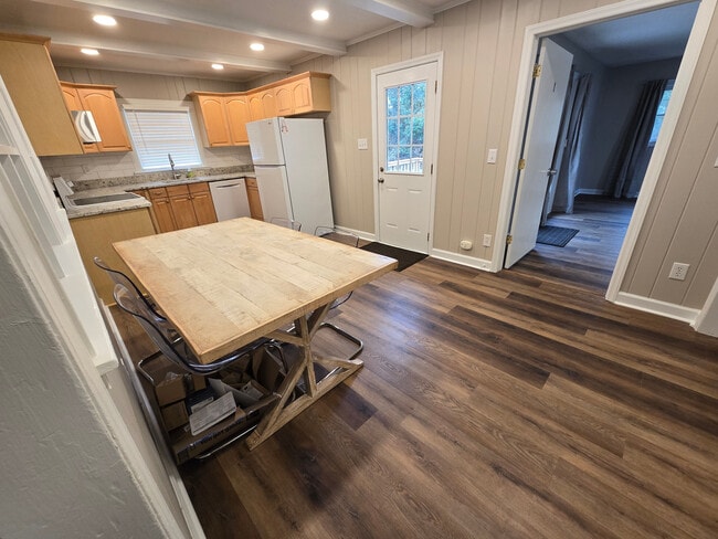 Photo - Room in House on Lucky Ct