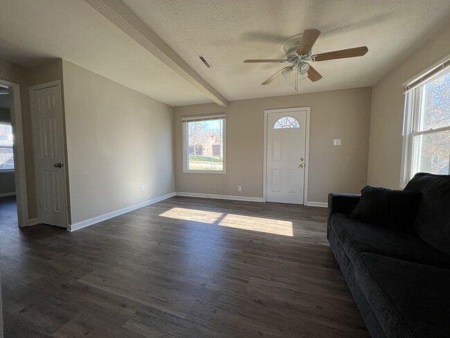 Photo - 4304 SE 8th St